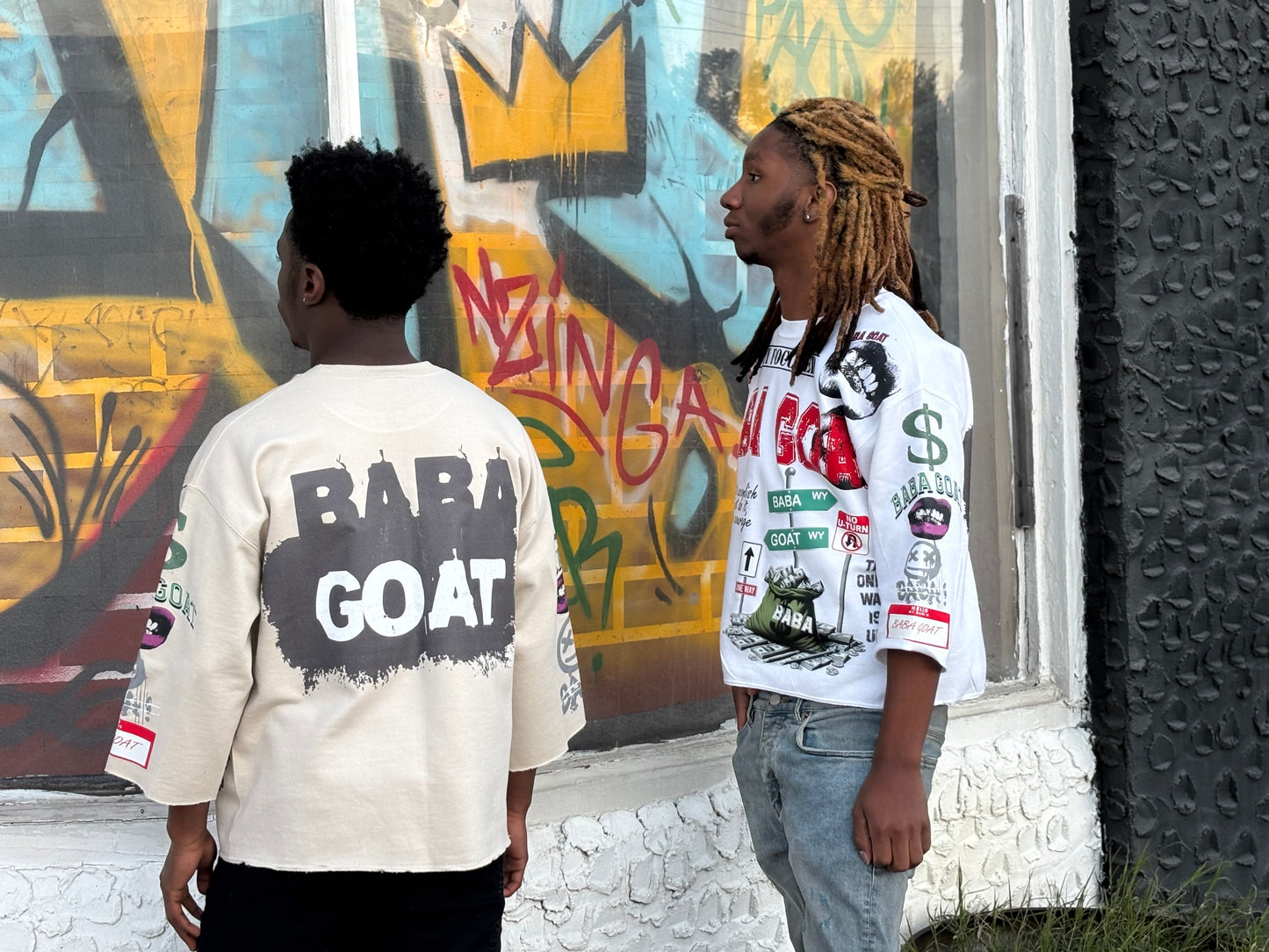 “Graffiti Message " Cropped Sweater T-Shirt