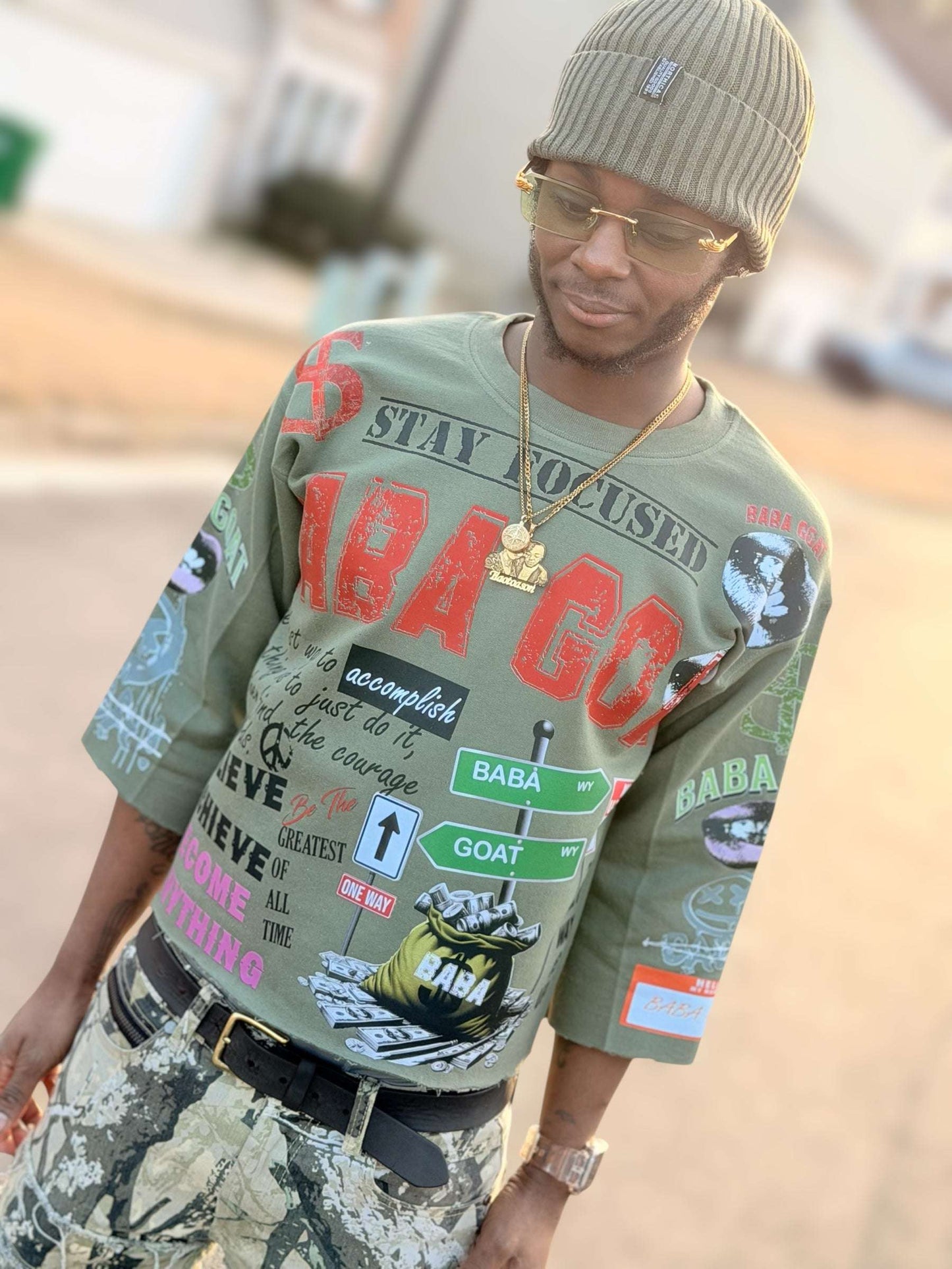 Graffiti Message Cropped Streetwear Sweater front view